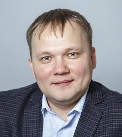    Современный владелец бизнеса может использовать все преимущества интернета вещей для различных целей, один из вариантов — обустройство рабочего пространства. Приведу пример, датчики подключают к светильникам в торговых точках и отделе продаж, на складе или производстве.