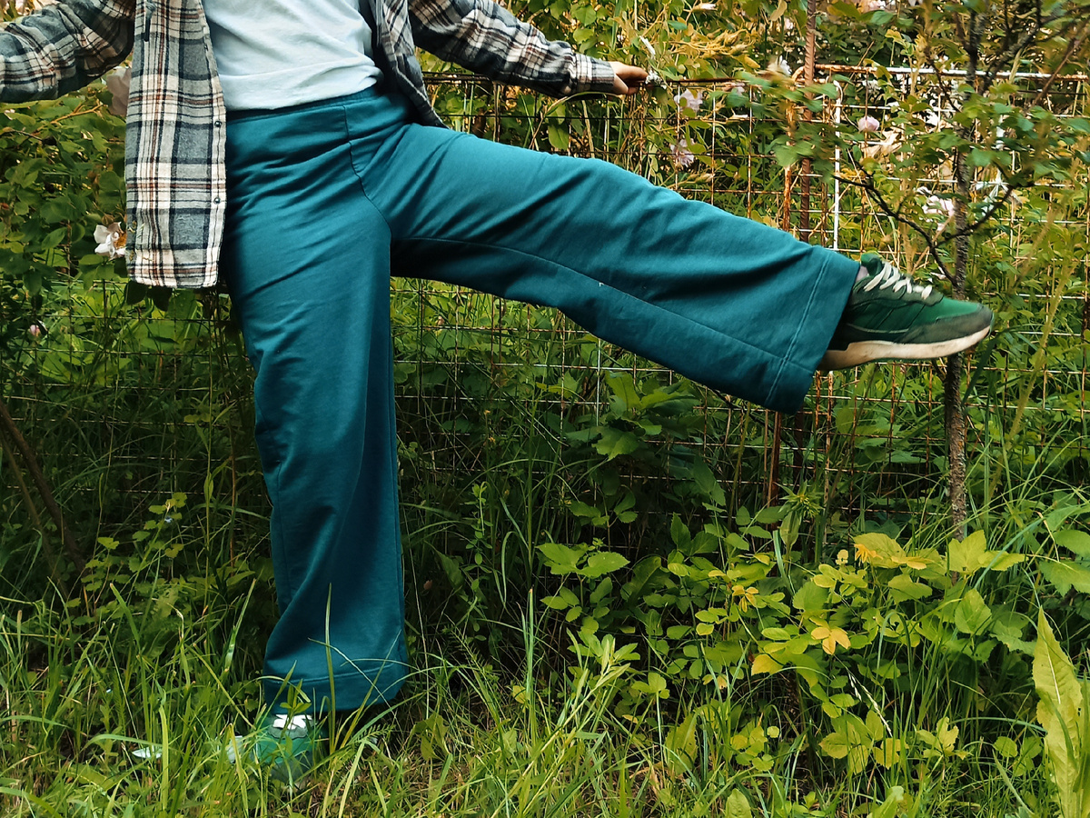 Детские брюки палаццо из футера