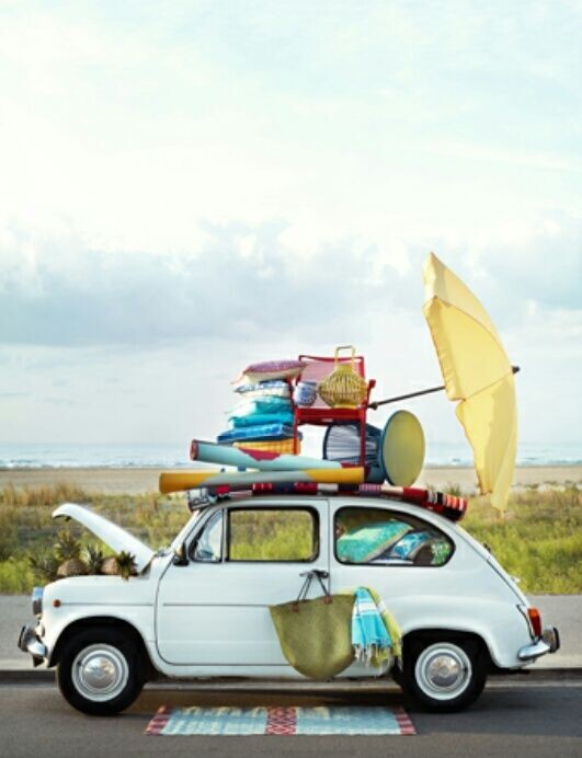 «Мам, мне скучно!» — ноет ребёнок в машине.
«Сколько ещё ехать?» — стонете вы в пробке.
А знаете ли вы, что эти минуты — золотое время для прокачки языковой интуиции?