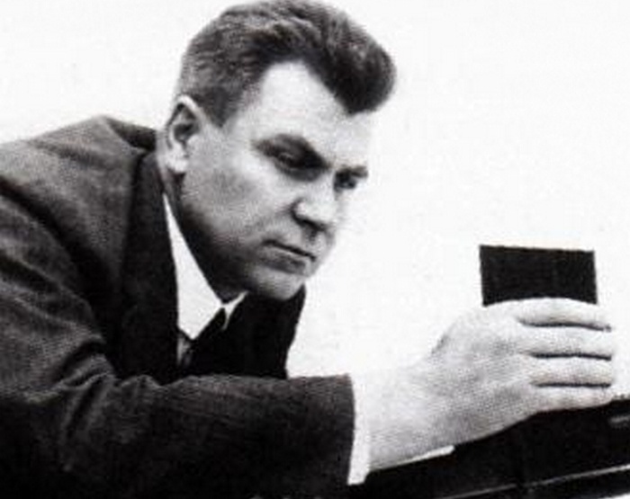 Чешский оружейник Вацлав Холек.