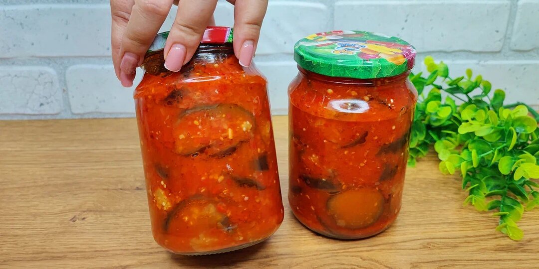 Готовлю такой салат из баклажанов на зиму каждый год: незаменимая и очень вкусная закуска на любой стол