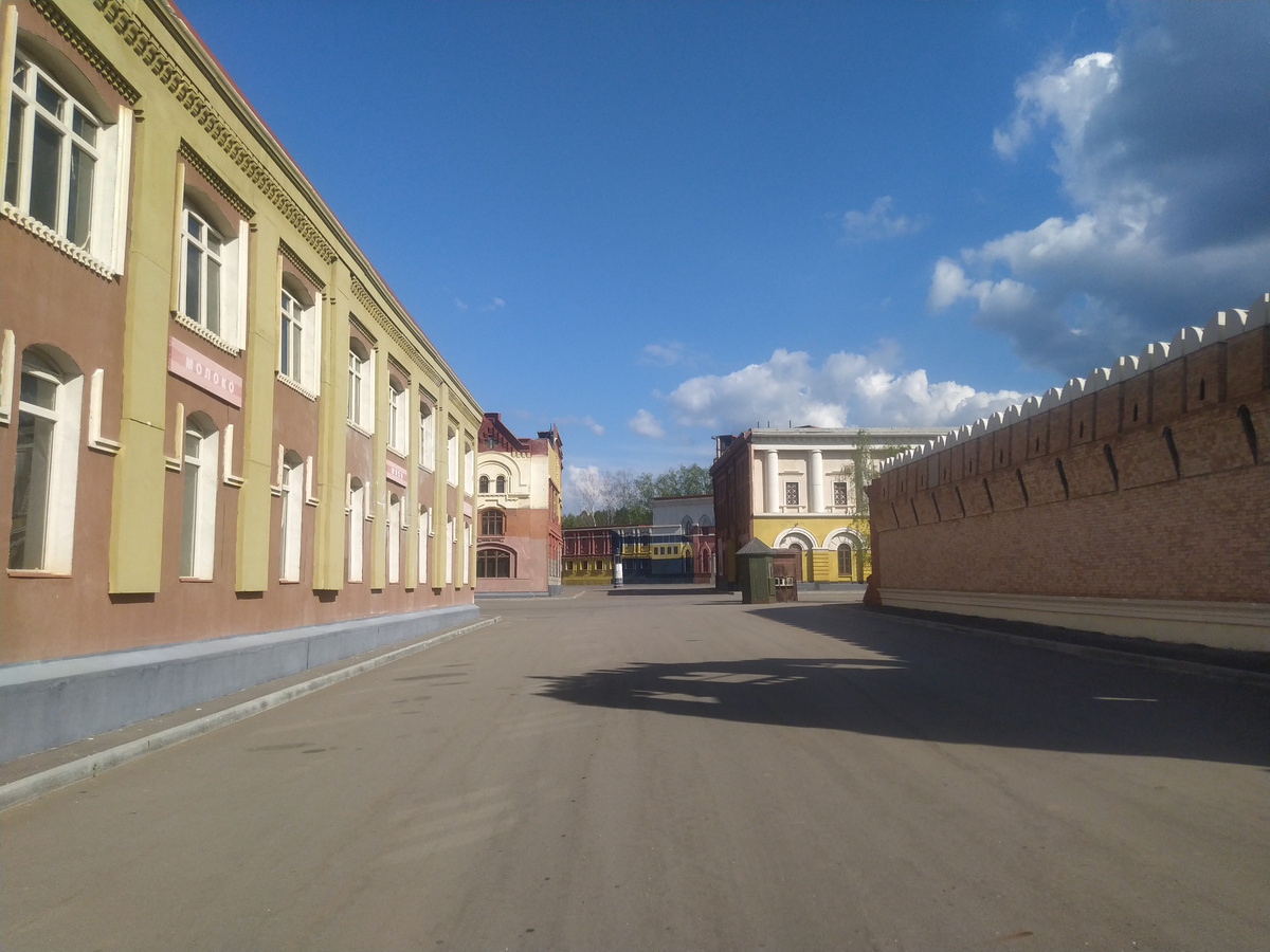 Зона "Москва 40-х" в кинопарке "Москино"