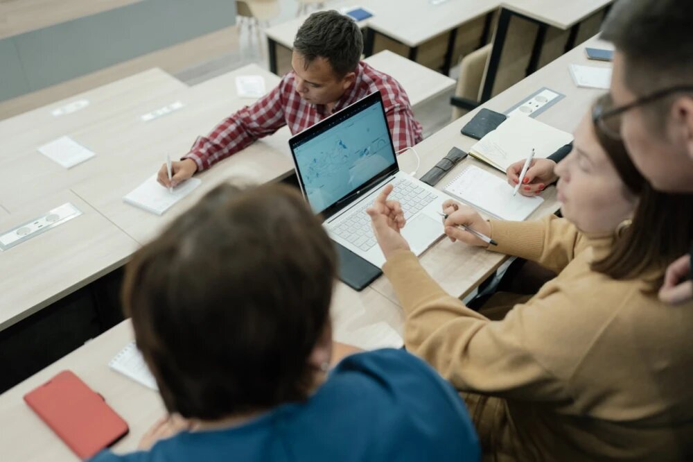        ТГУ проведет для вузов РФ тренинг по ИИ и big data в педдизайне, © предоставил Артем Фещенко