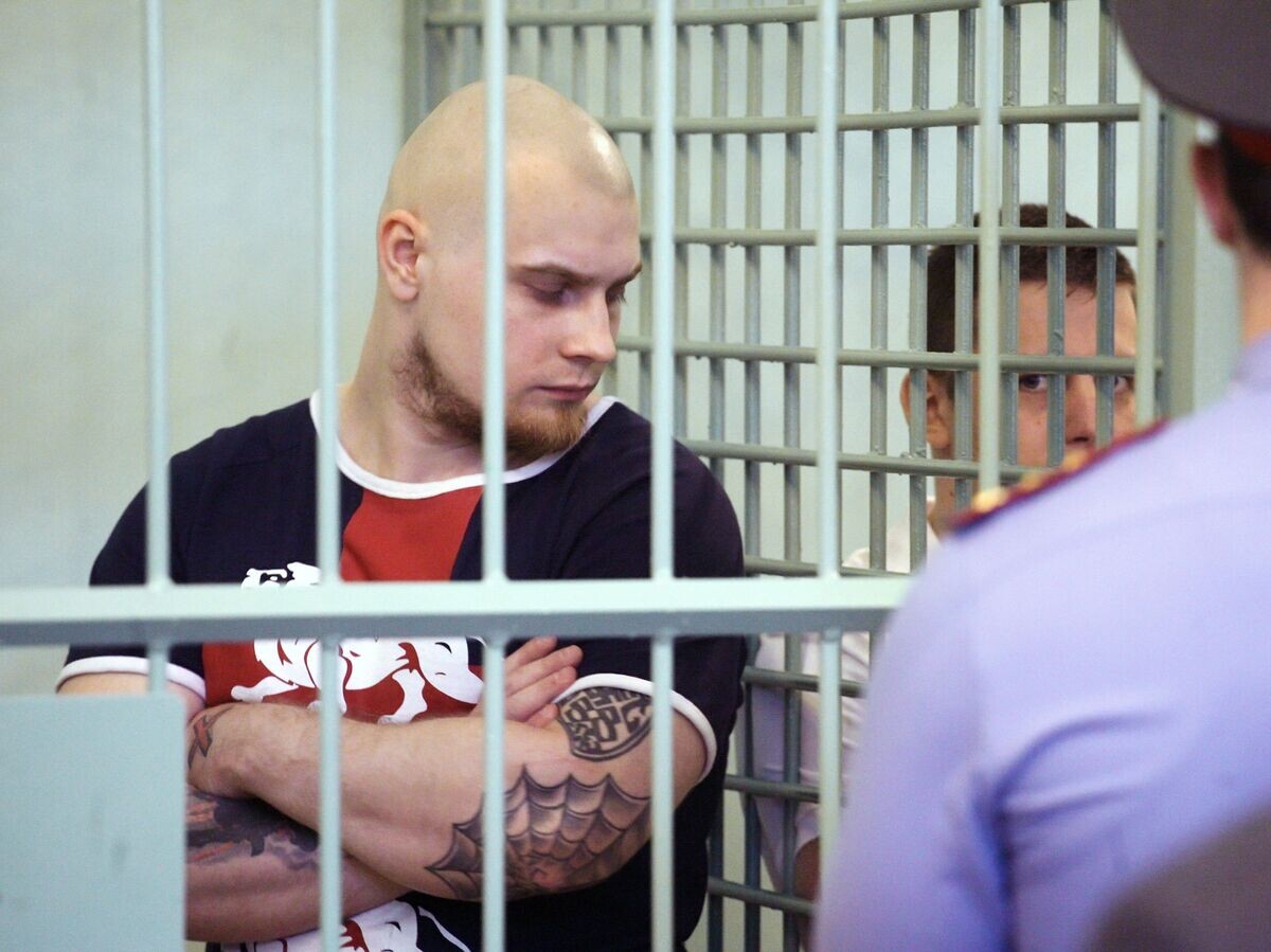    Предполагаемый лидер экстремистской банды Боровикова-Воеводина Алексей Воеводин в зале заседания Городского суда Санкт-Петербурга во время оглашения приговор© РИА Новости / Вадим Жернов
