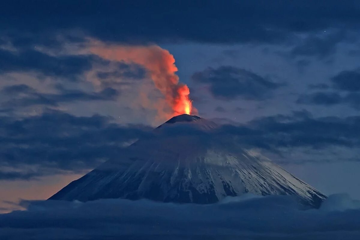    В Усть-Камчатске фиксируется незначительное выпадение пепла от Ключевского
