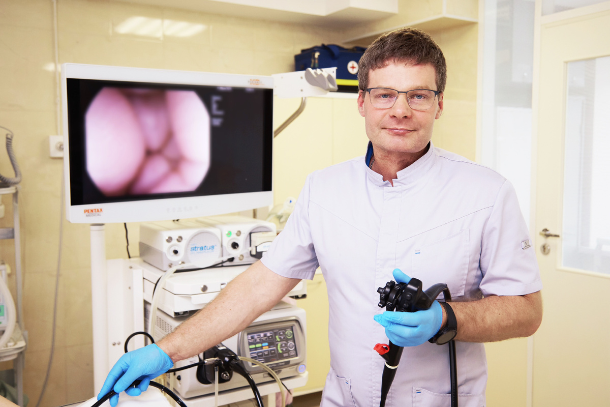 Заведующий отделением эндоскопии, врач-эндоскопист высшей категории Береснев Е.С.