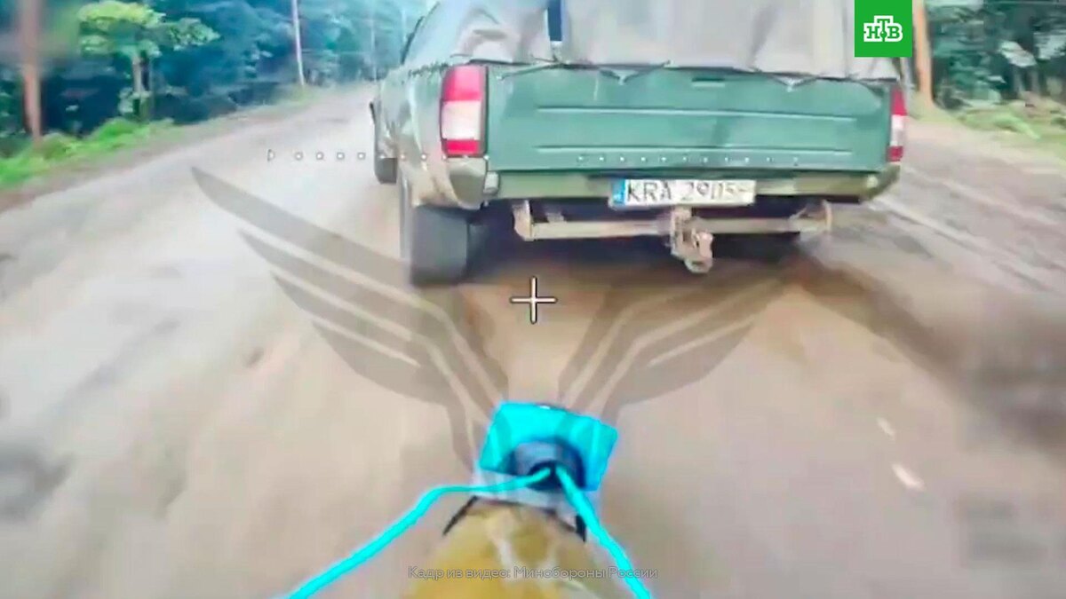    «Охоту» дрона на пикап ВСУ сняли на видео