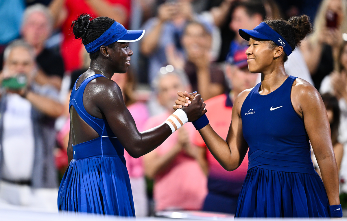    Виктория Мбоко и Наоми Осака  Minas Panagiotakis/Getty Images