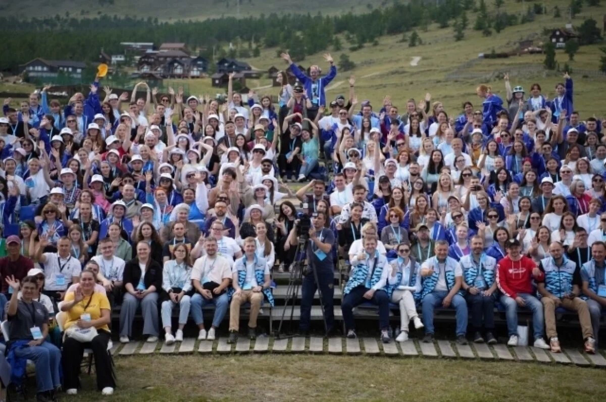    Николай Валуев и Роман Костомаров посетят форум Байкал в Иркутской области