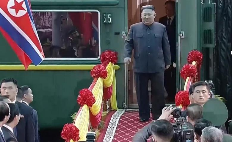 Этот бронепоезд до сих пор на ходу и возит лидеров КНДР в Москву