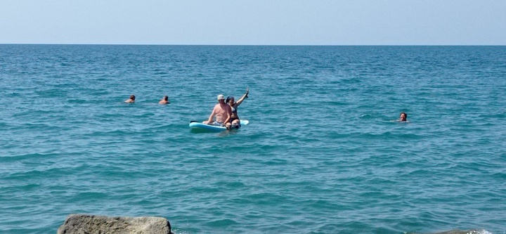 Море лазурного цвета