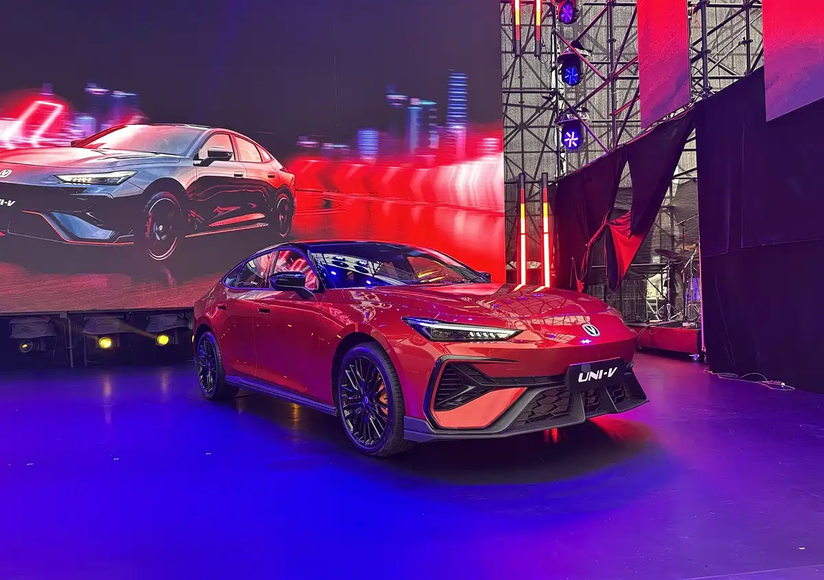 Старт продаж нового Changan Uni-V