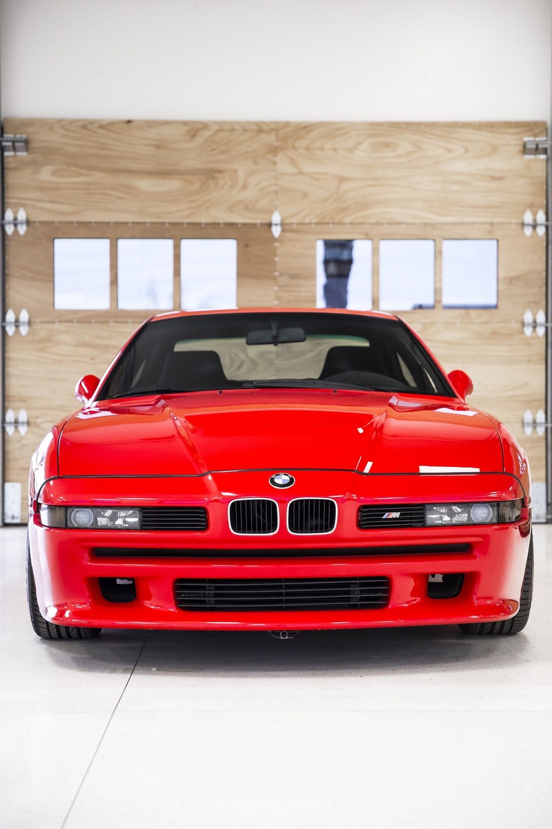 Изрезанный воздухозаборниками бампер намекает о тщательной проработке аэродинамики и системы охлаждения. Фото из открытых источников