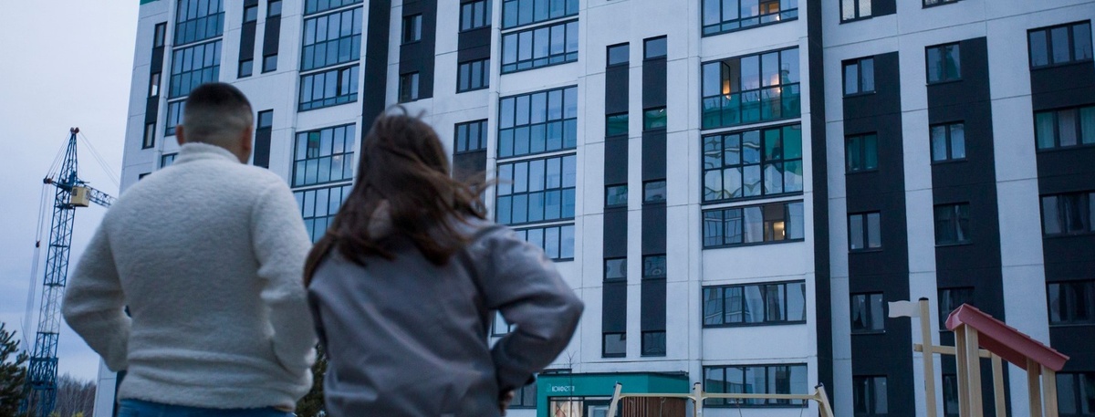    Семейная пара во время осмотра квартиры в новостройке Автор фото: М. Конанков / Octagon.Media / ТАСС