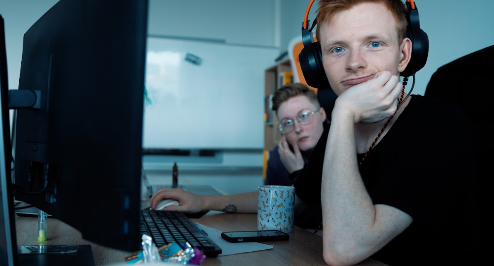 Как выбрать обучение по фронтенд-разработке, чтобы реально устроиться на работу? 9 шагов