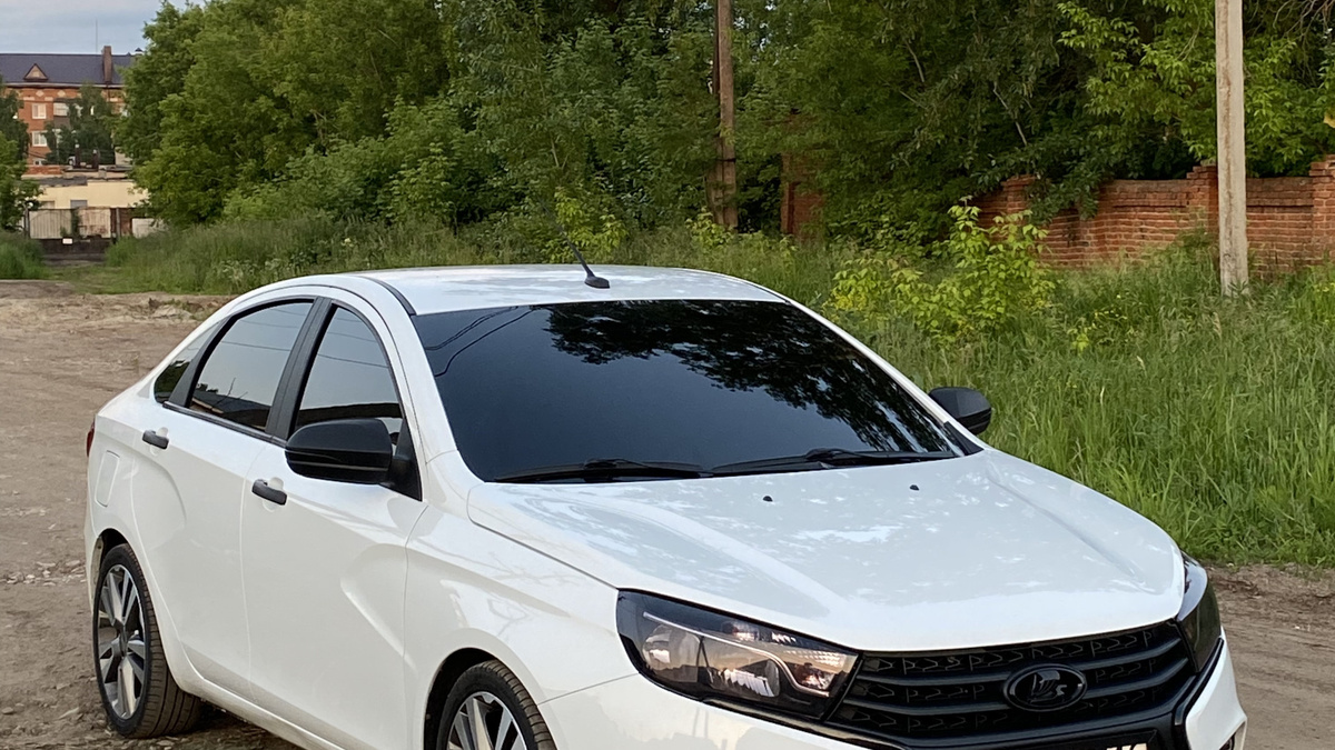 Фото с сайта: https://yandexauto.ru/lada/lada-0628