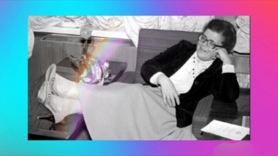 Ольга Ларионова получила множество наград за свое творчество: Премию Аэлита (1987), Бронзовую улитку (1992), Бронзовая улитку (1997), Странника (2001)