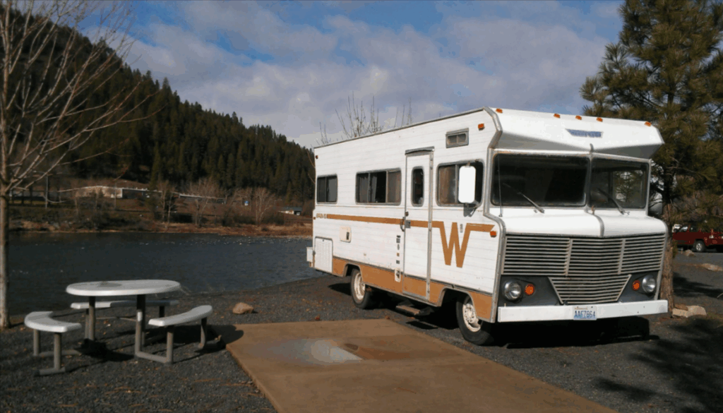 Дом на колёсах «Виннебаго»