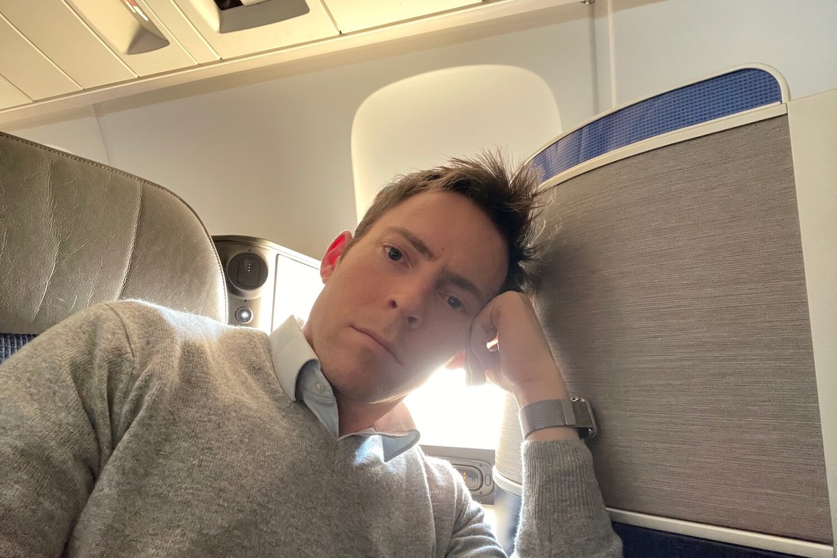     Почему у мужчин часто болит голова перед посадкой - и что делать, если это случилось с вами