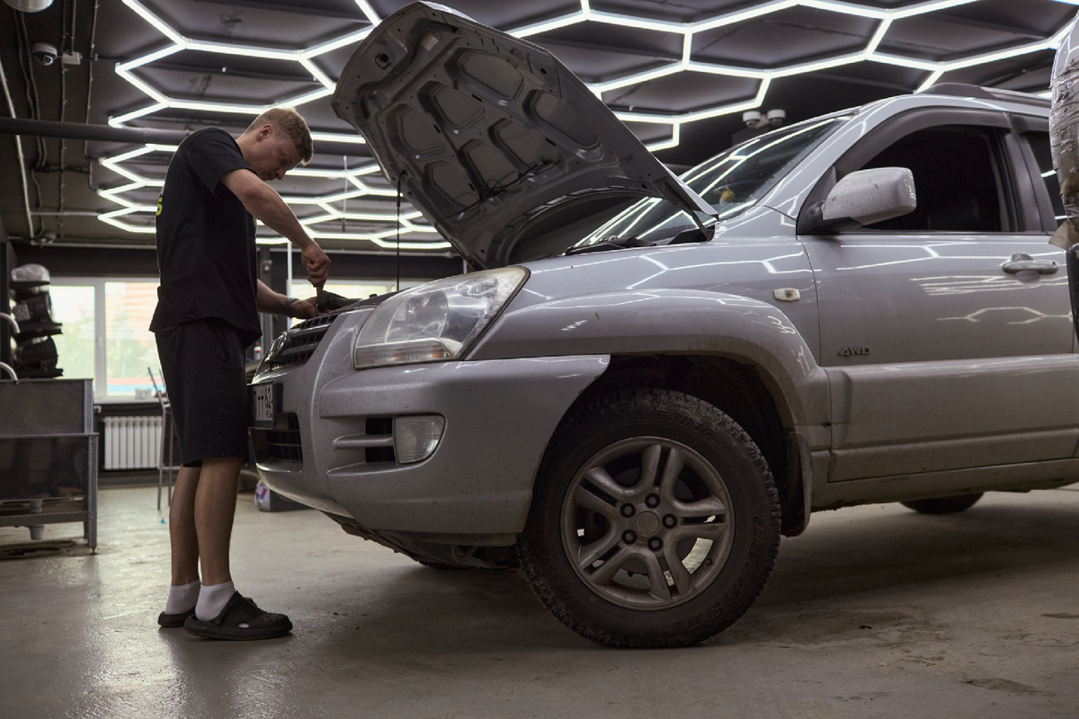 Источник фото: https://custom-heroes.ru/raboty/vid-uslugi/avtosvet/nashi-raboty/kia-sportage-vozvraschaem-svet-i-obnovlyaem-vneshniy-vid-far/