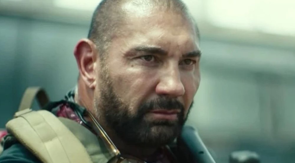     Дэйв Батиста, кадр из фильма «Армия мертвецов» (2021)