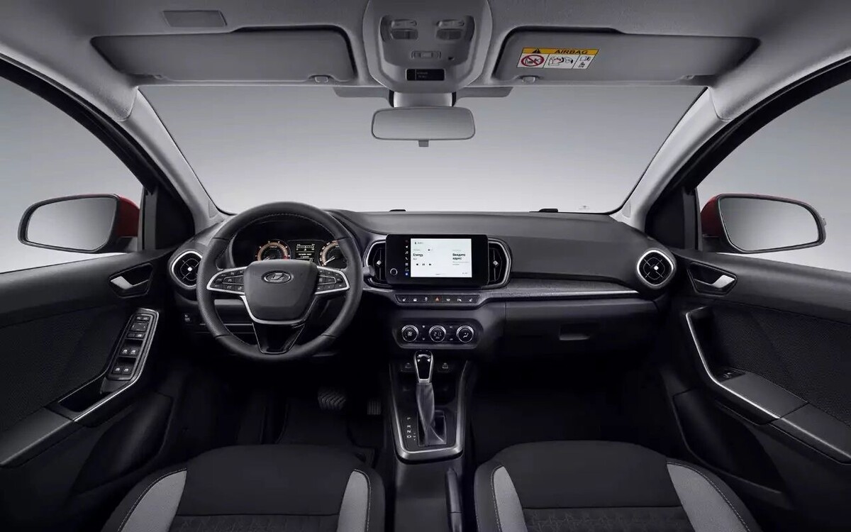 Салон Лада-Искра. Фото:Автоваз. 