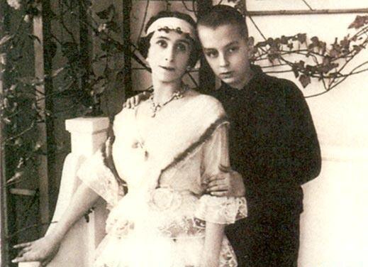 Матильда Кшесинская с сыном Владимиром