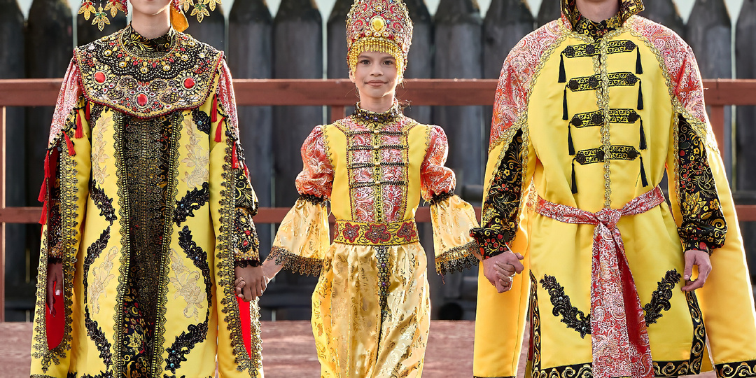 В Архитектурно-этнографическом музее на Байкале показали этническую моду