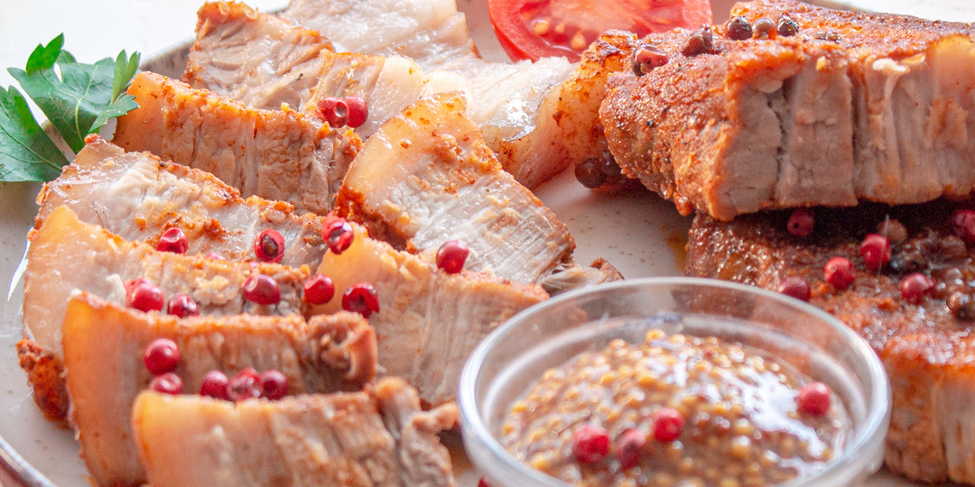 Не покупайте колбасу: эта грудинка получается вкуснее, сочнее, дешевле и хранится долго