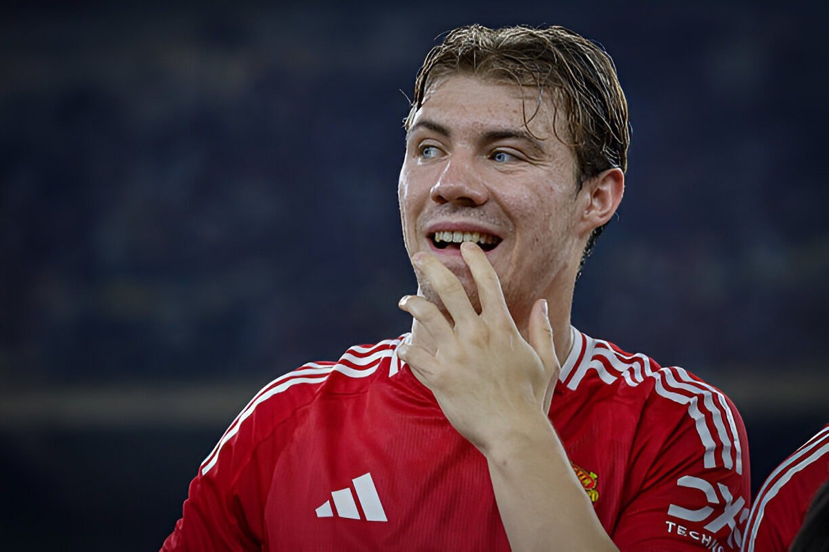 Расмус Хойлунд