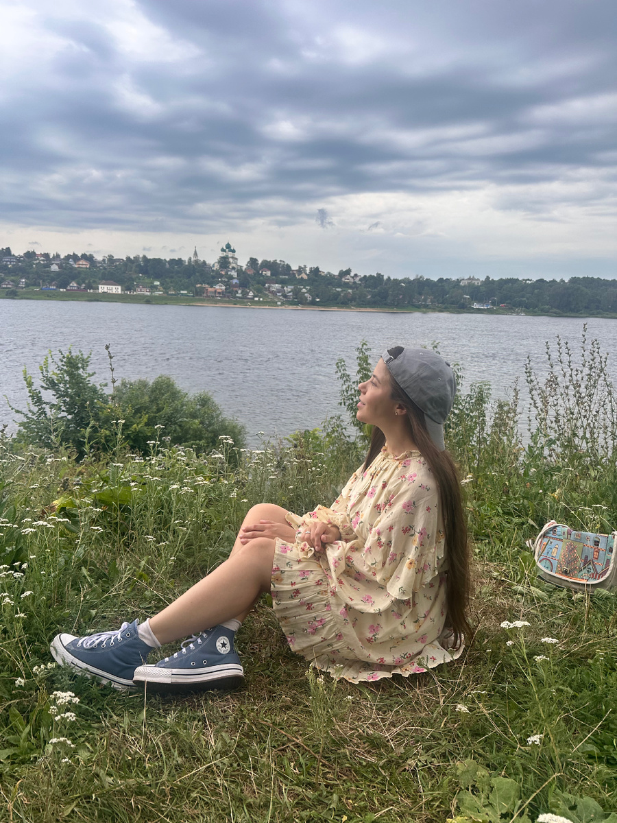 Вид с левого берега Волги. Тутаев