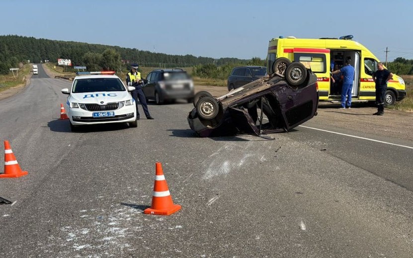    Пожилой водитель «Оки» пострадал в столкновении с «Лексусом» в Удмуртии
