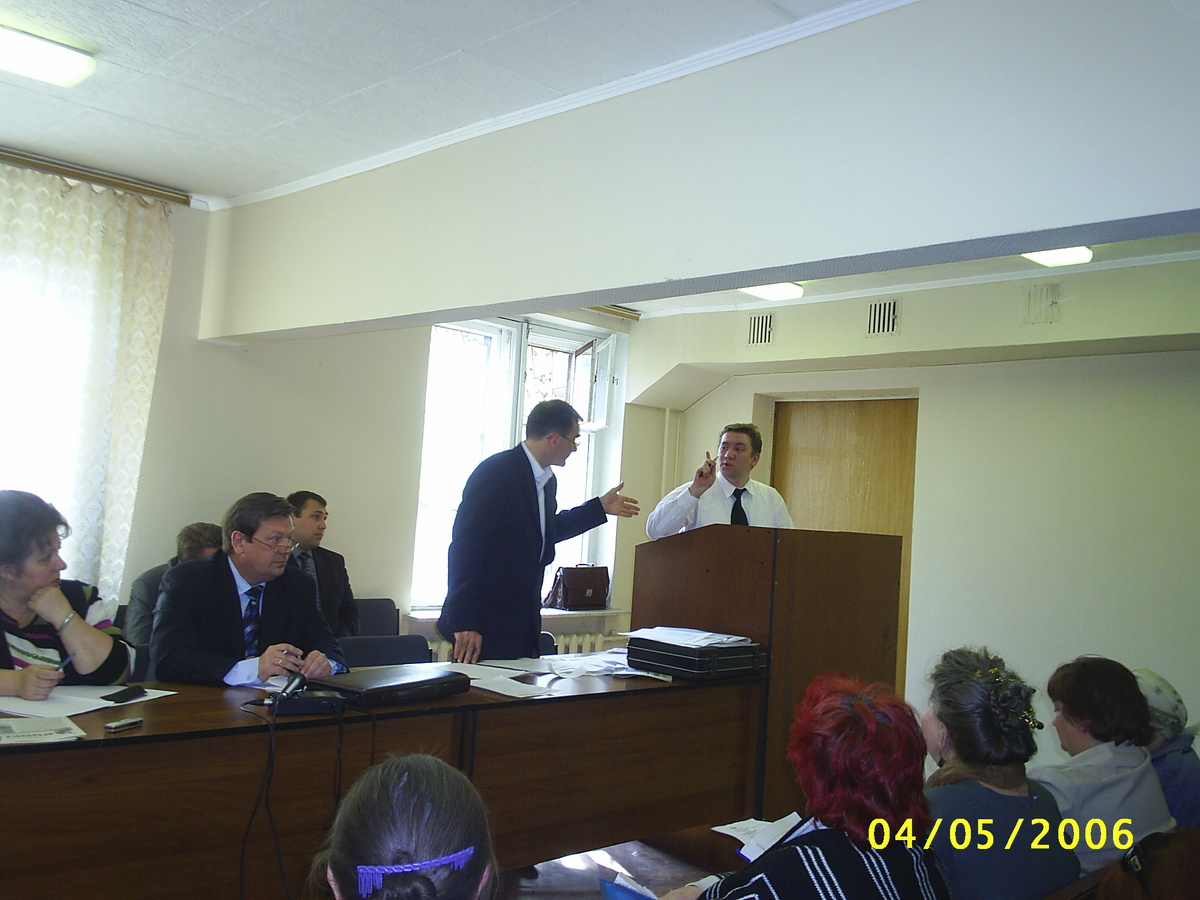 На заседании первого Совета общества России при прокуратуре шли реальные дискусии, а не имитация диалога как ныне при власти