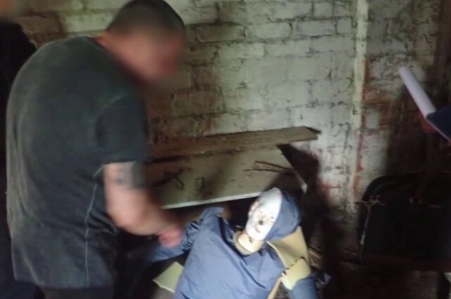    Спустя 25 лет агрессор вернулся на ферму, но уже как обвиняемый в убийстве. Фото: СУ СК России по Пермскому краю