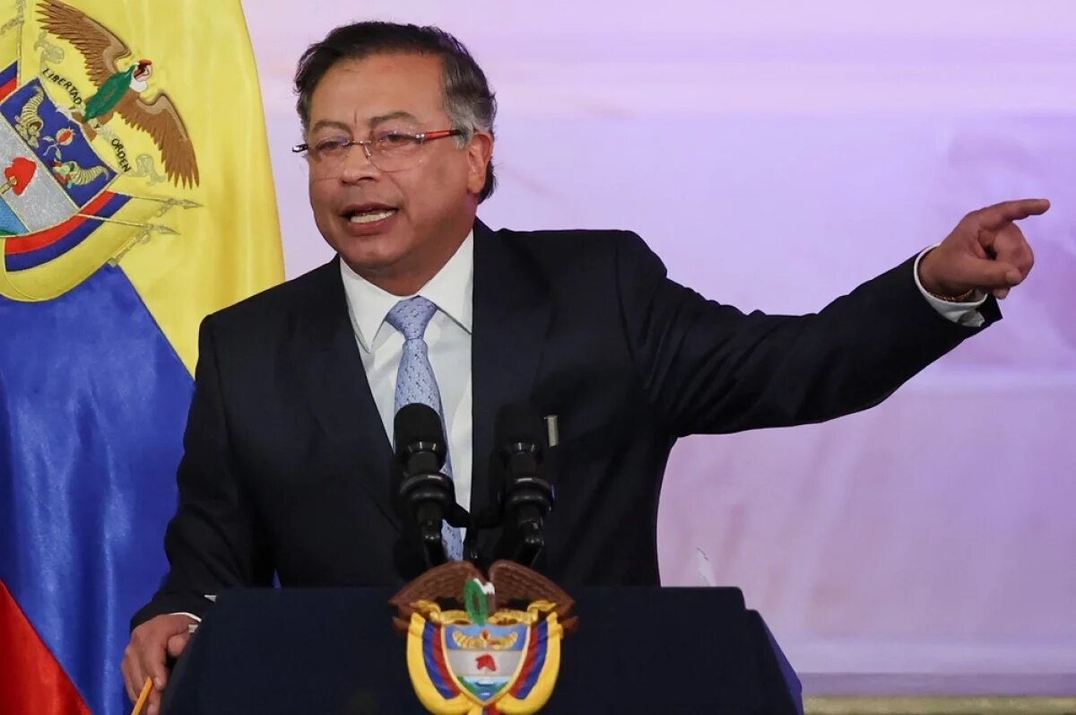    Президент Колумбии Густаво Петро принял решение о запрете наемничества.