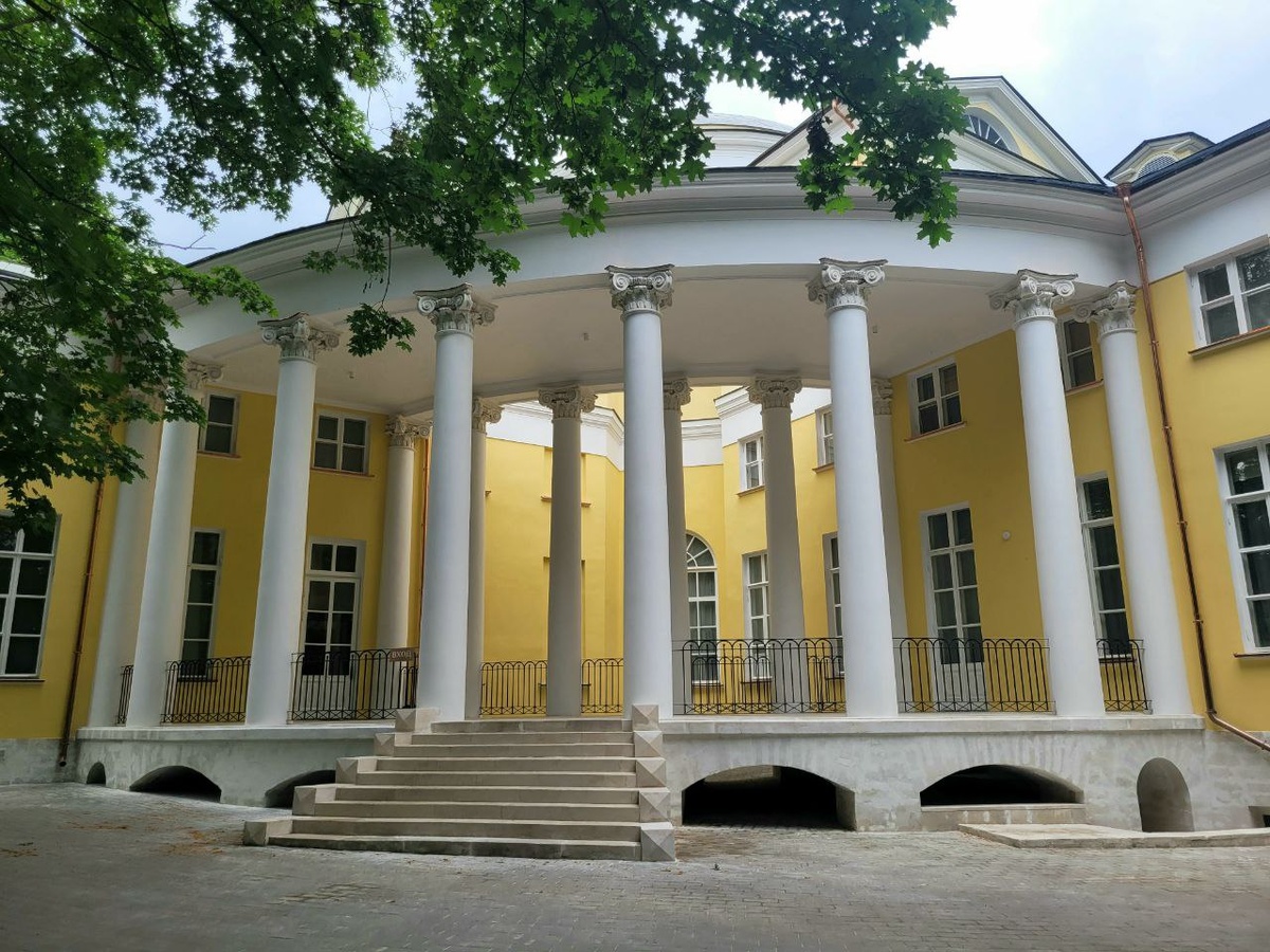 Главный усадебный дом