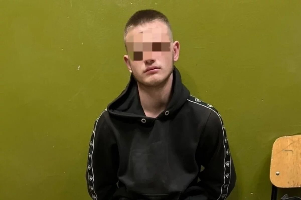    В Петербурге задержали мужчину, вскрывавшего игровые и кофейные автоматы