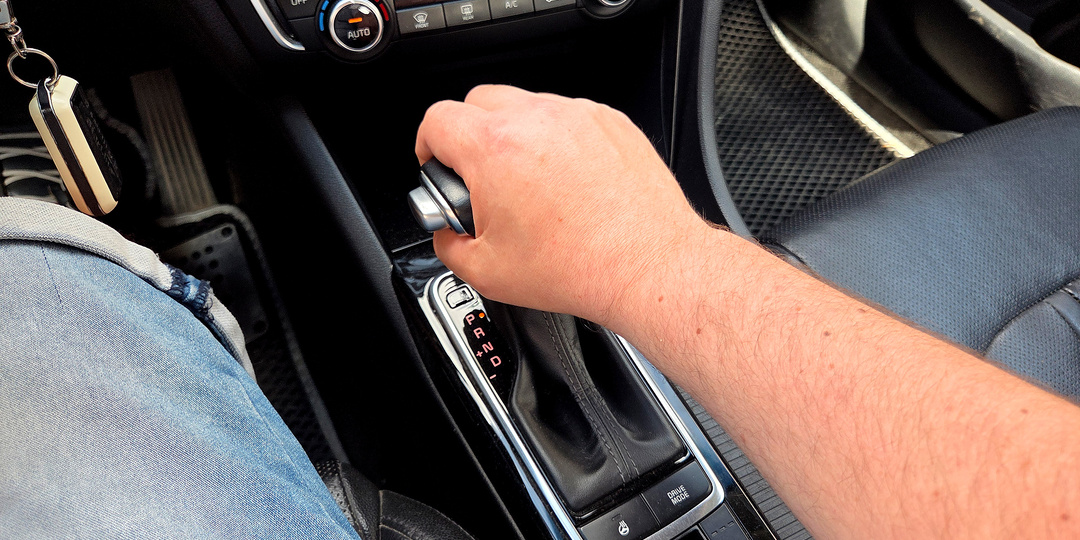 Как ездить в жару на АКПП и вариаторе, чтобы не угробить: советы от мастера