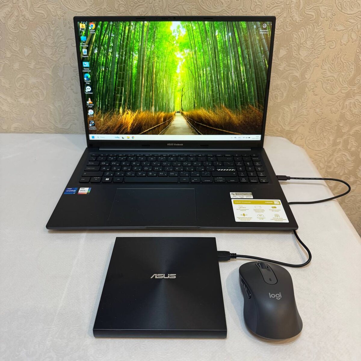 Asus VivoBook X1605VA