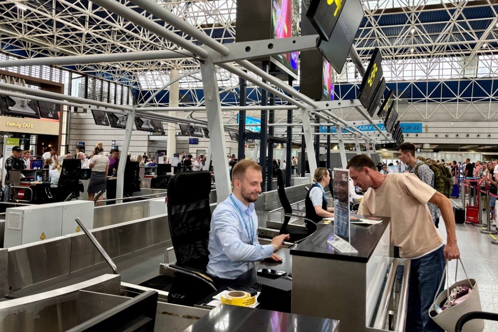    Фото © Telegram / Аэропорт Сочи