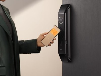    HUAWEI представила умный замок с видеодомофоном и сканером рисунка вен