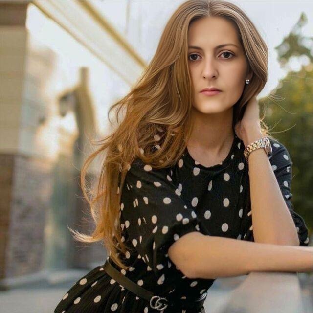 Приятно себя вспомниать такую! Но что лучше: быть красавицей или живой и инвалидом?