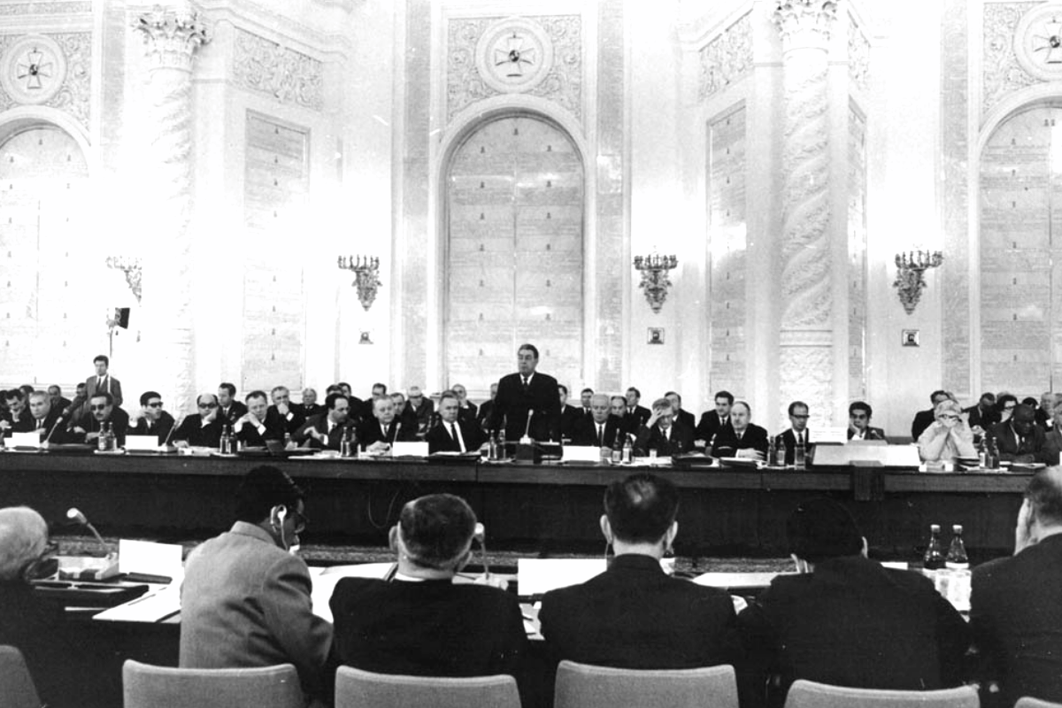 Международное Совещание коммунистических и рабочих партий в Москве, 5-17 июня 1969 года, открытие