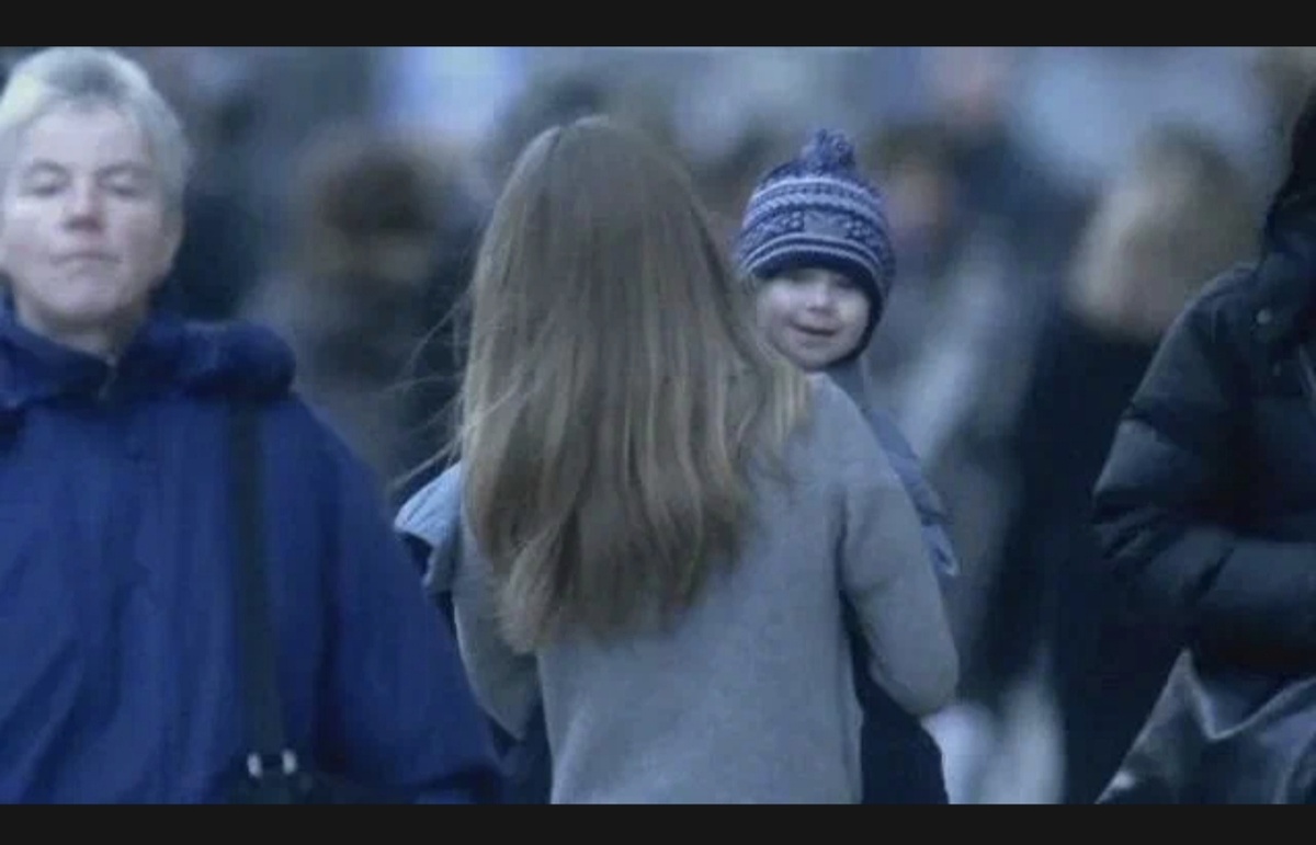 Кадр из фильма "Мост" 2003г.