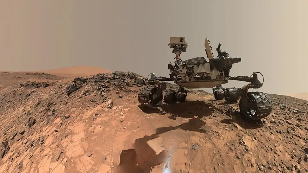 Космический аппарат НАСА — марсоход Curiosity — сделал снимки, свидетельствующие о существовании жизни на Марсе.