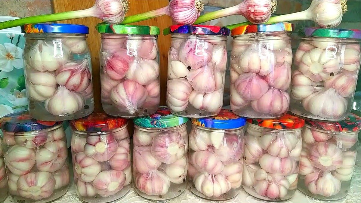 Пошаговый рецепт маринованного чеснока на зиму