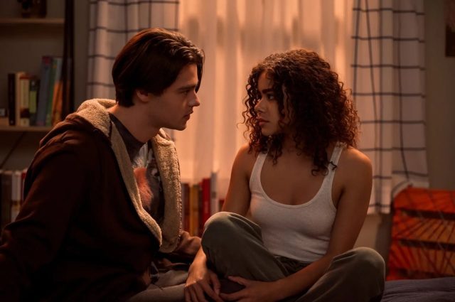    Кадр из сериала «Джинни и Джорджия»