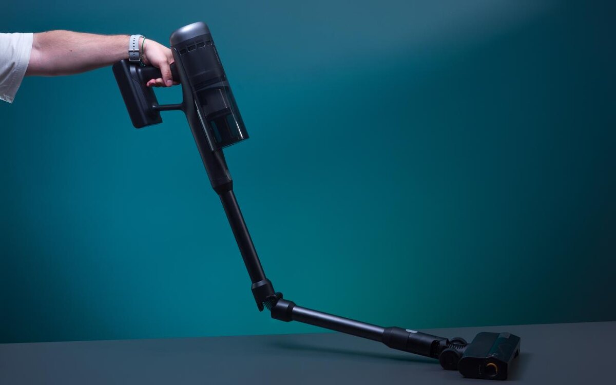    Это H60 Ultra — трубка сгибается под углом 90 градусов