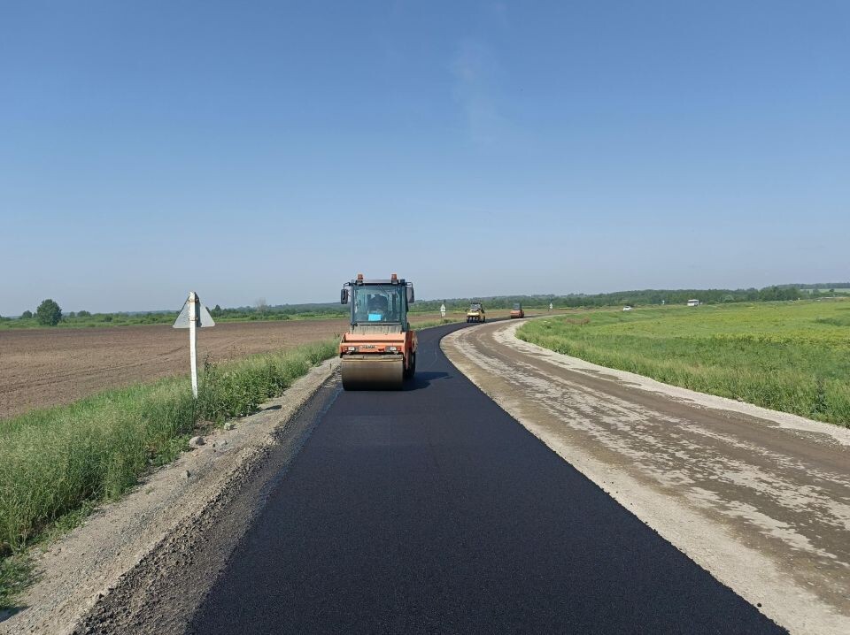    Ремонт дороги в Первомайском районе приближается к финалу. Источник: Министерство транспорта Алтайского края