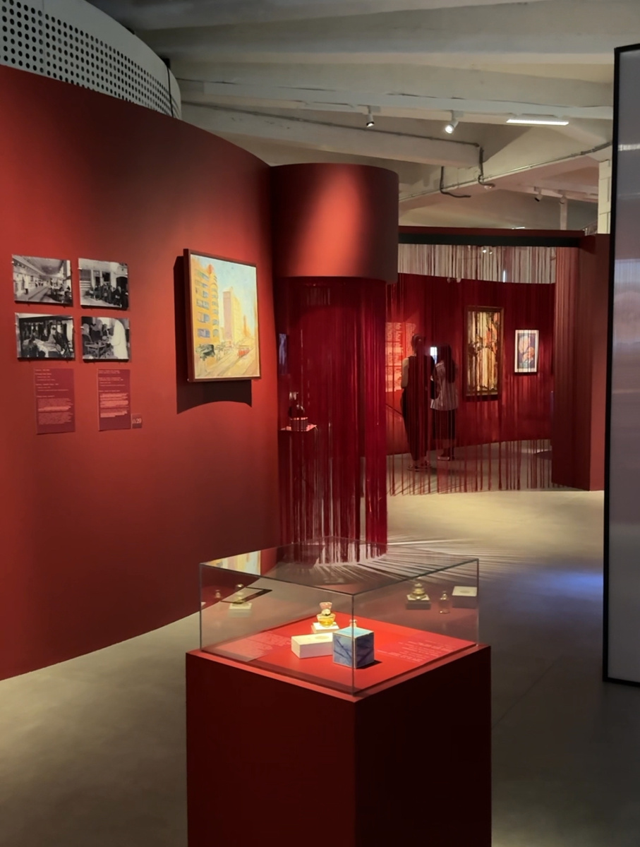 Зотов центр. Атмосфера выставки 